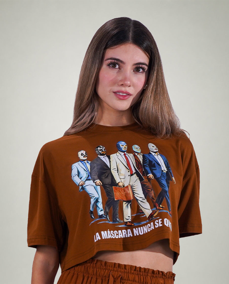 Playera crop la mascara no se quita